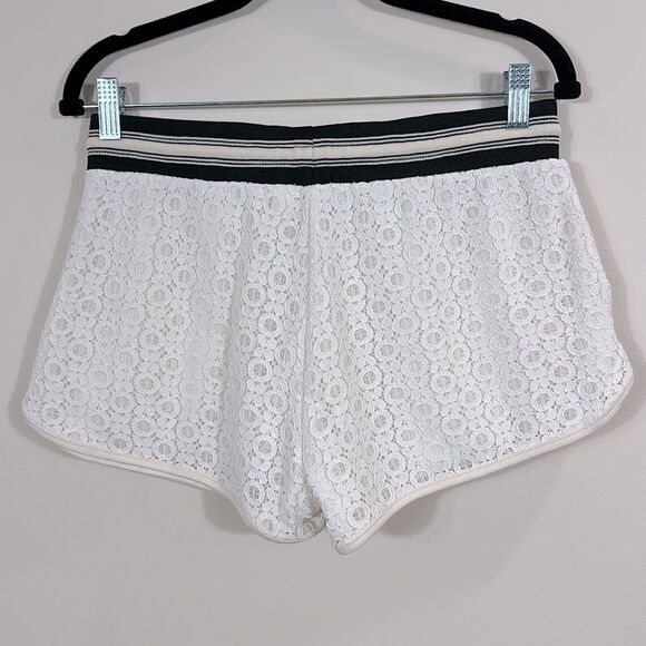 Alya Pull On Drawstring Waist Preppy Lined Boho Crochet Lace Shorts Women Medium - Picture 2 of 7